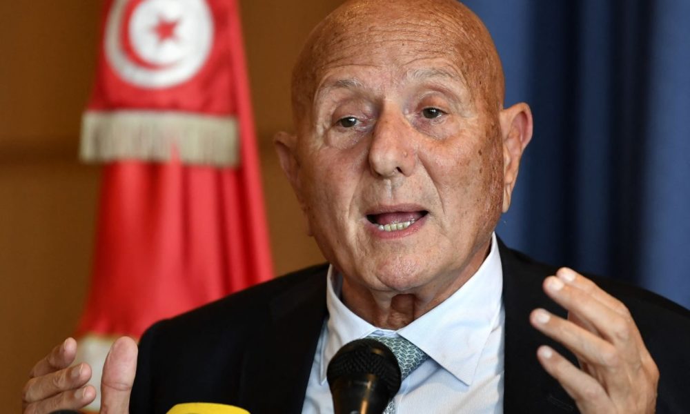 Arrestation d’Ahmed Néjib Chebbi après une condamnation en appel